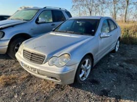     Mercedes-Benz C 220   