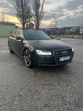     Audi A8 MATRIX