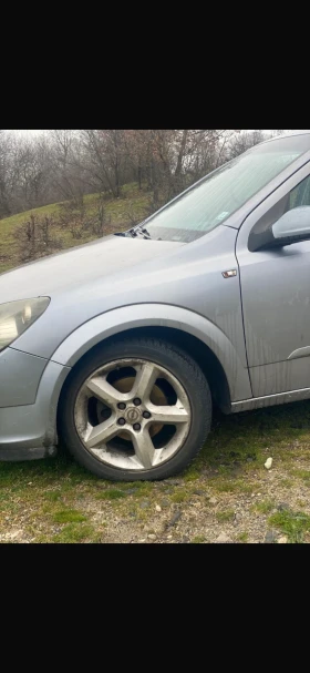 ������ Opel Astra