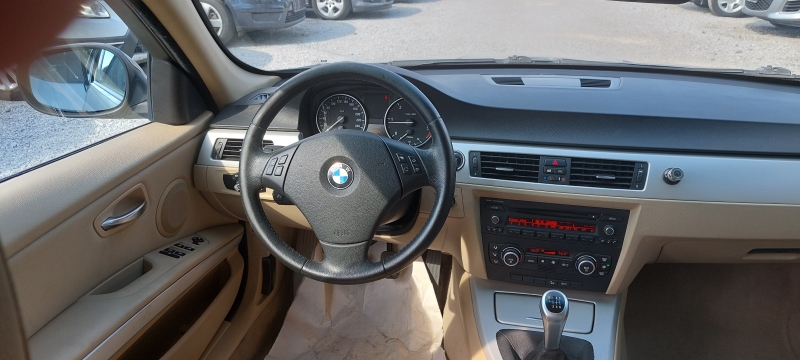 BMW 320 2.0 177к.с. 4Х4, снимка 11 - Автомобили и джипове - 37297634