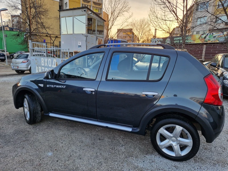 Dacia Sandero STEPWAY/1.6 газов инжекцион, снимка 8 - Автомобили и джипове - 46187183