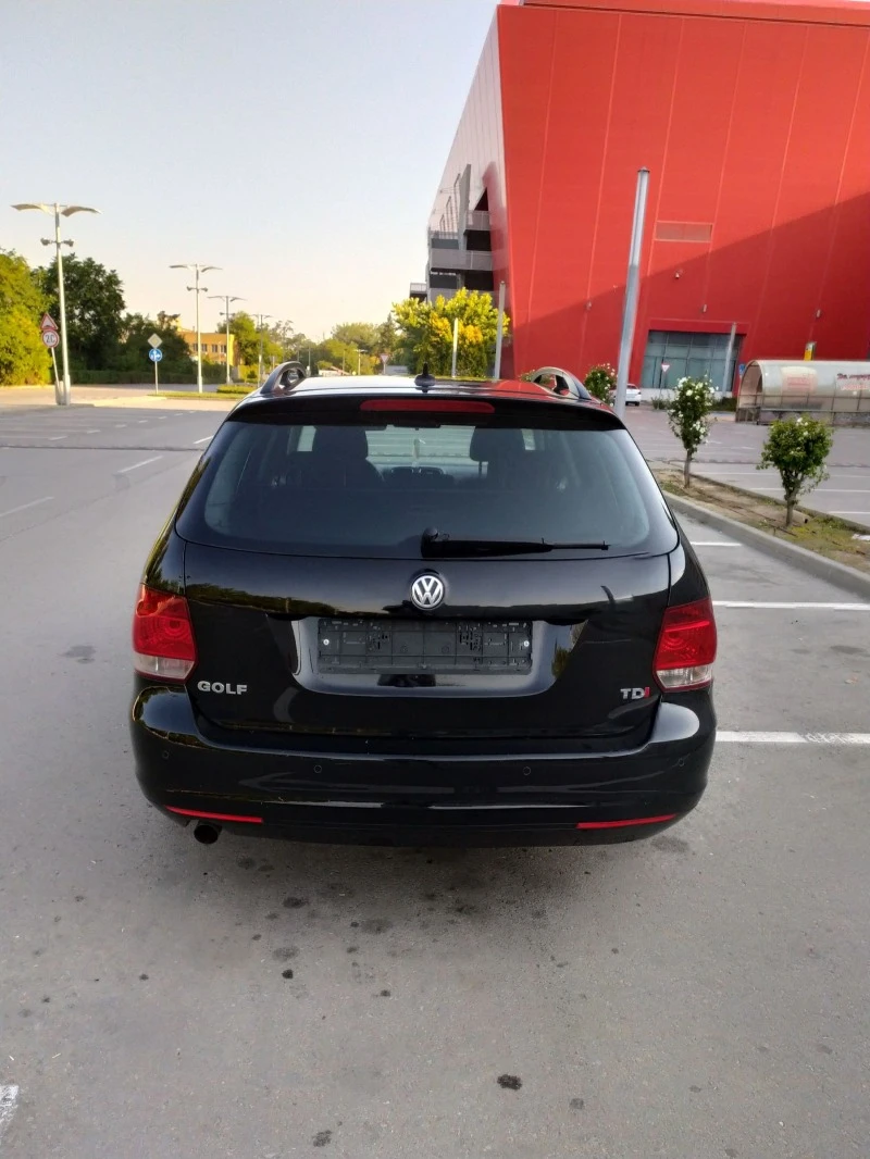 VW Golf 1.6, снимка 5 - Автомобили и джипове - 46788626