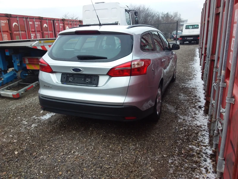 Ford Focus 1.5, снимка 14 - Автомобили и джипове - 48594967