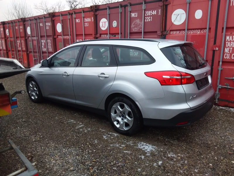 Ford Focus 1.5, снимка 6 - Автомобили и джипове - 48594967