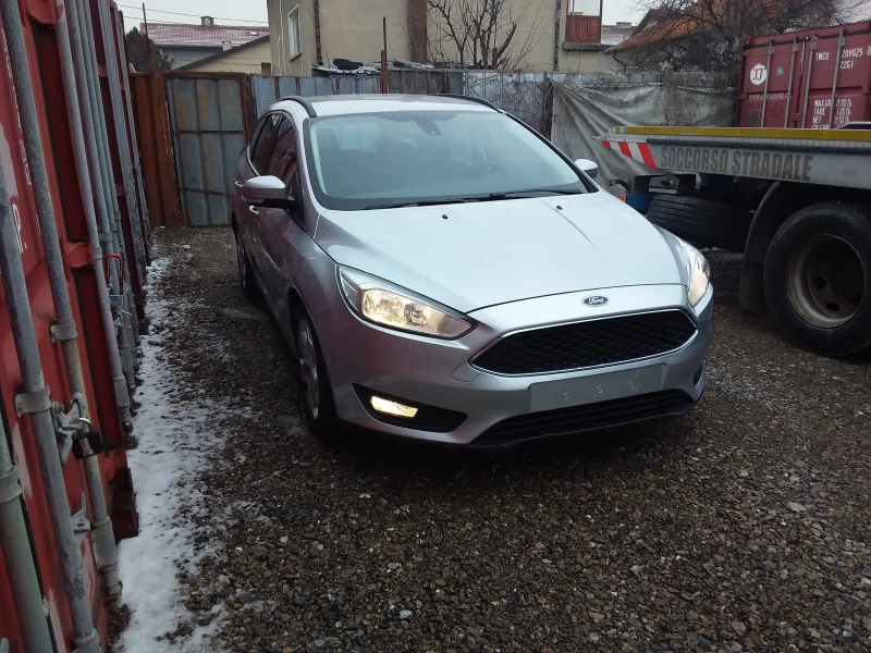 Ford Focus 1.5, снимка 4 - Автомобили и джипове - 48594967