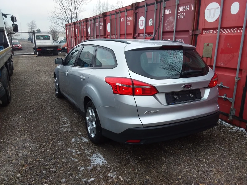 Ford Focus 1.5, снимка 7 - Автомобили и джипове - 48594967