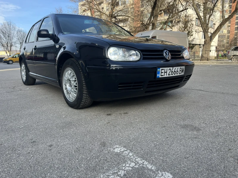 VW Golf 1.9 TDI, снимка 2 - Автомобили и джипове - 48836556