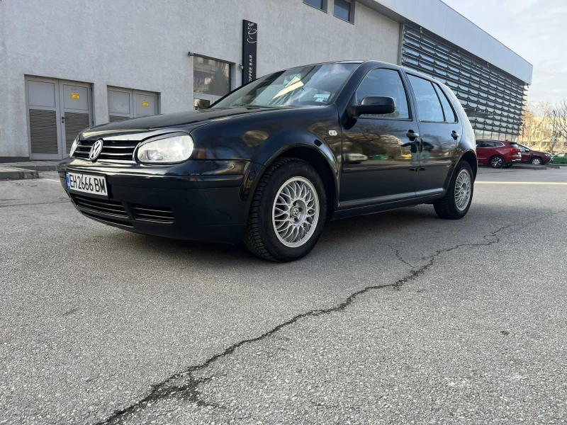 VW Golf 1.9 TDI, снимка 1 - Автомобили и джипове - 48836556