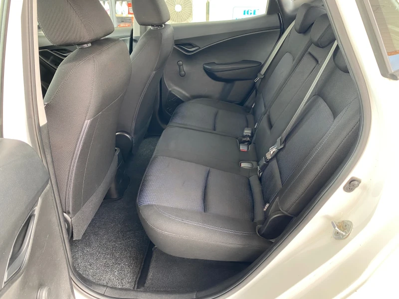 Hyundai Ix20 1.4 I, снимка 7 - Автомобили и джипове - 50035420