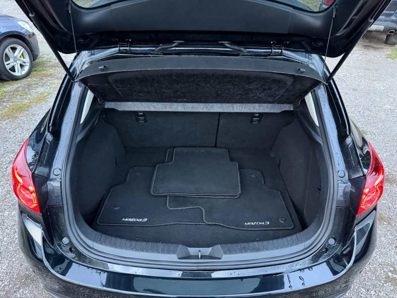 Mazda 3 2.0i, бензин, нави, 6 скорости, снимка 8 - Автомобили и джипове - 52356388