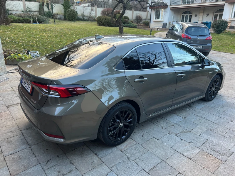 Toyota Corolla HYBRID PREMIUM, снимка 5 - Автомобили и джипове - 52754074