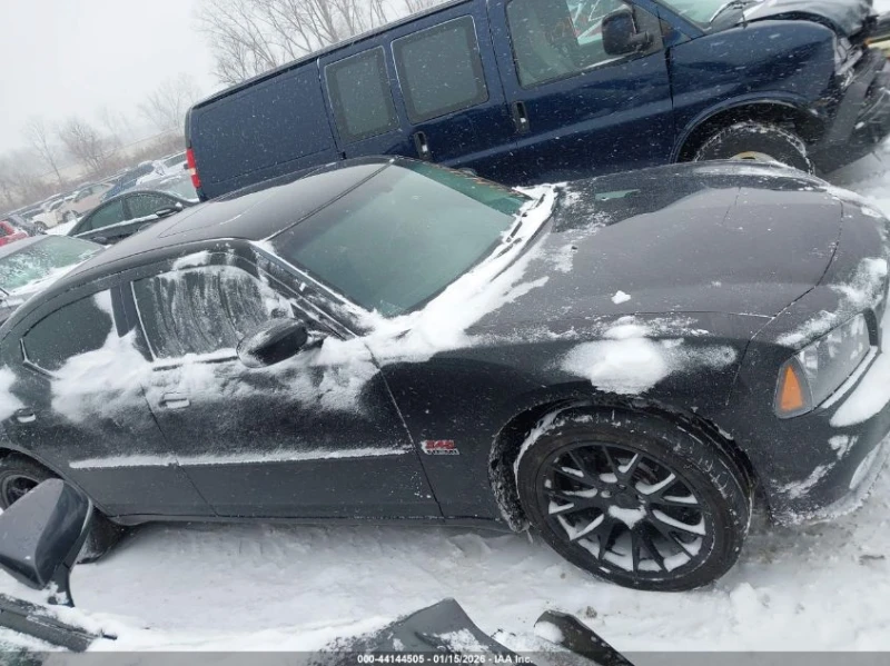 Dodge Charger 5.7l R/T, снимка 13 - Автомобили и джипове - 53556787