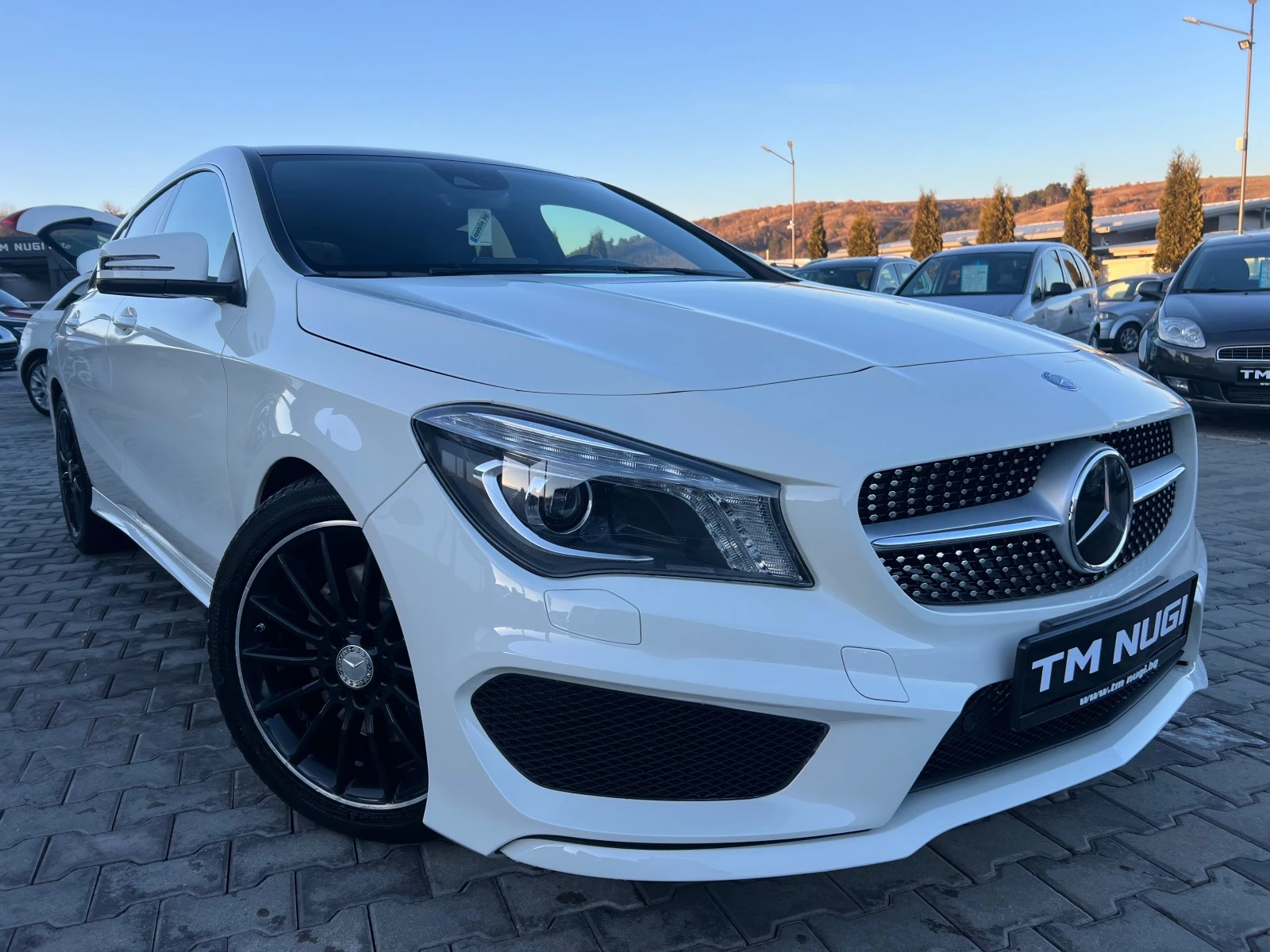 Mercedes-Benz CLA 220 LED* NAVI* AMG PAKET* TOP*  - изображение 2