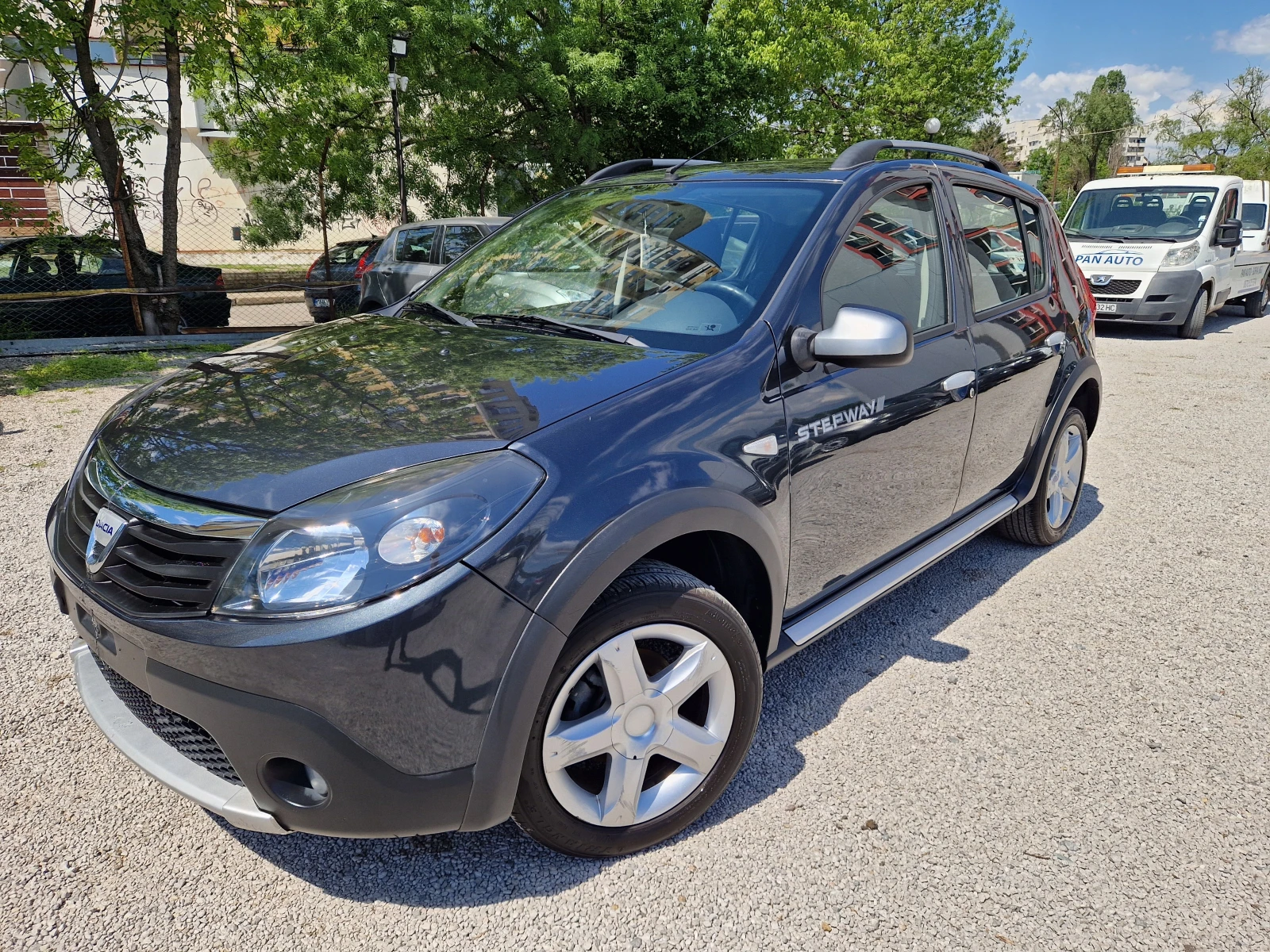 Dacia Sandero STEPWAY/1.6 газов инжекцион | Mobile.bg — изображение 1