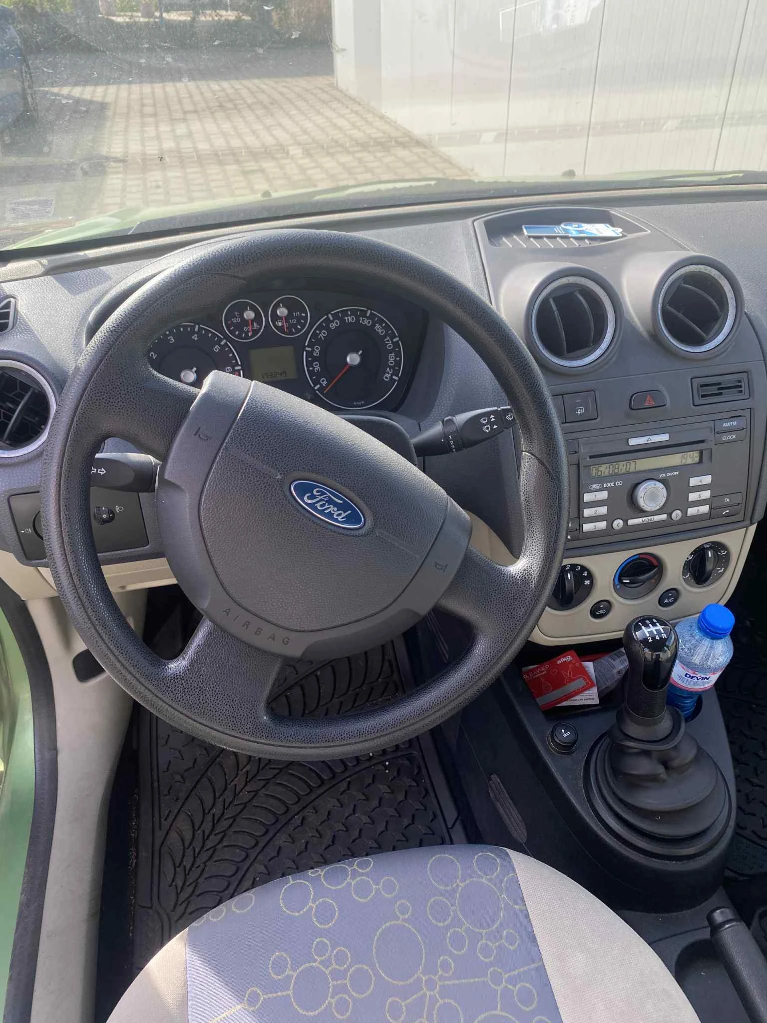 Ford Fiesta  - изображение 7