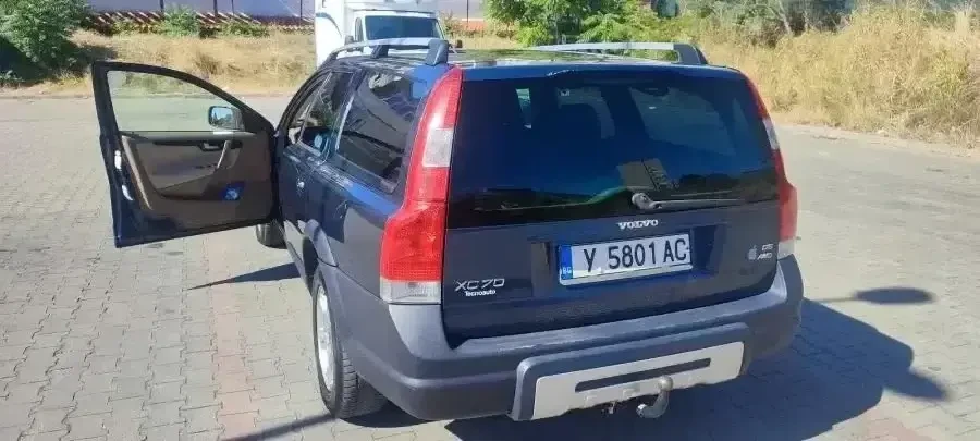 Volvo Xc70  - изображение 2