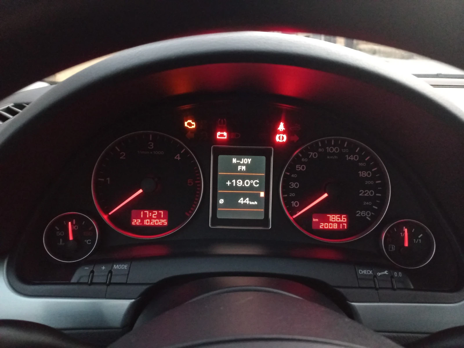 Audi A4 | Mobile.bg — изображение 10