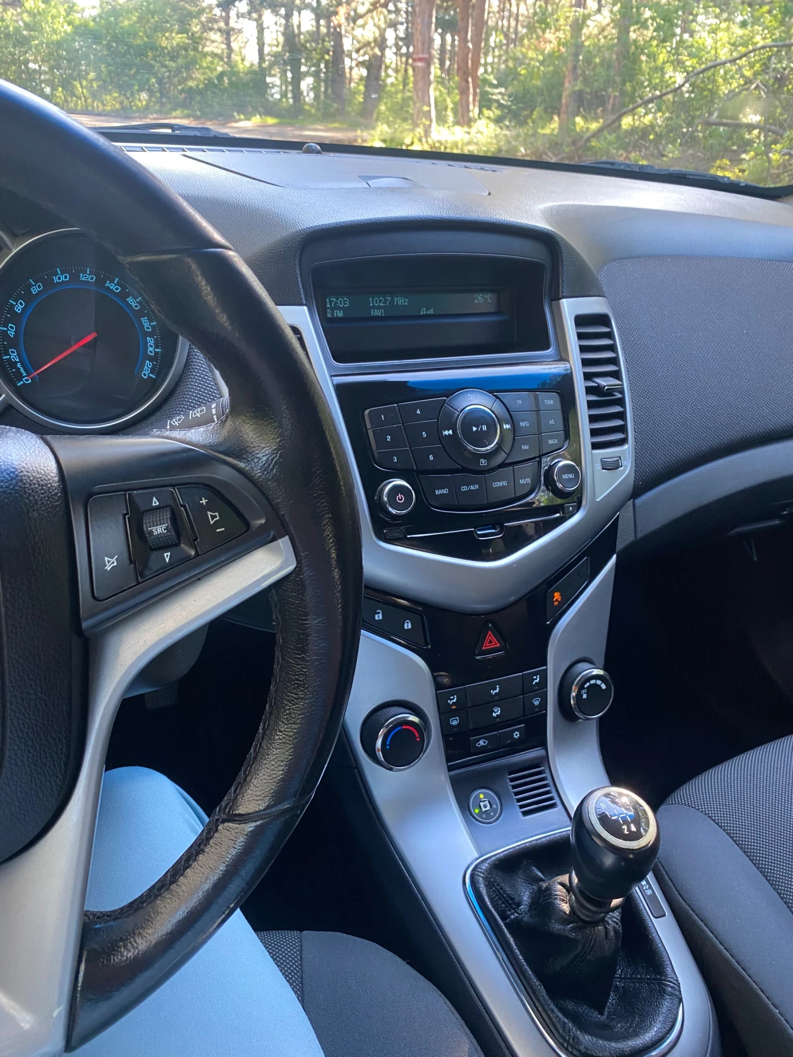 Chevrolet Cruze 1, 8 141 �.�. | Mobile.bg � ����������� 8