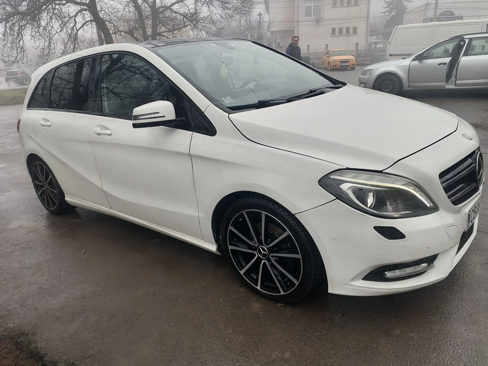 Mercedes-Benz B 200 136hp + + TURBO DIESEL - изображение 8