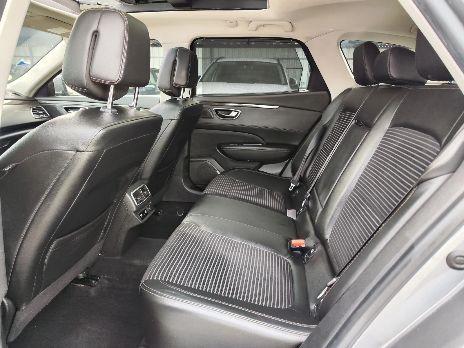 Renault Talisman 1.6* PANORAMA* PODGREV* CAMERA* LED* KEYLESS* LIZI | Mobile.bg � ����������� 6