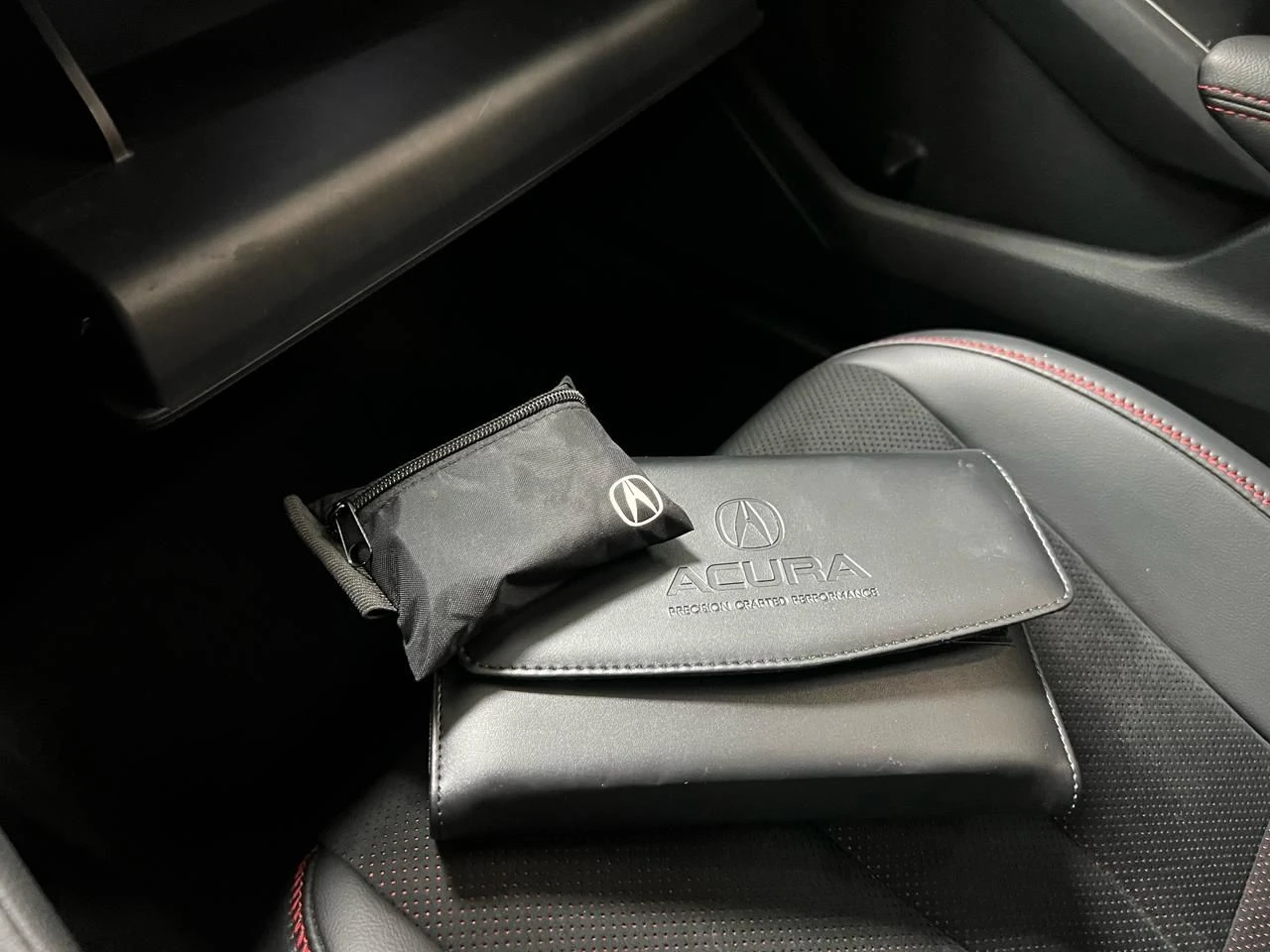 Acura Integra Type S  CARFAX, снимка 17 - Автомобили и джипове - 54149833