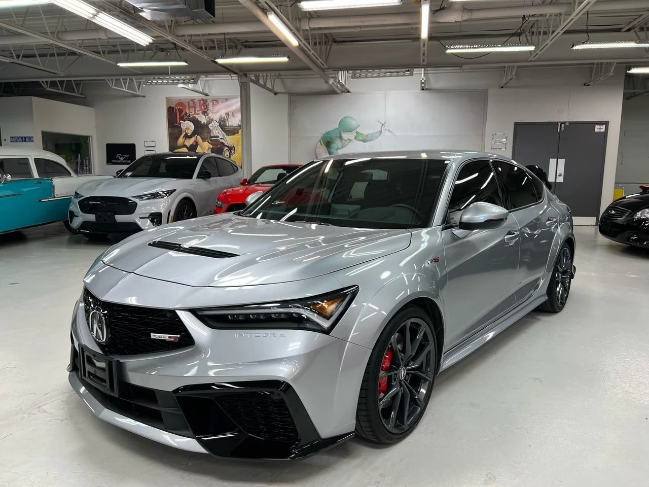 Acura Integra Type S  CARFAX | Auto.bg — изображение 1