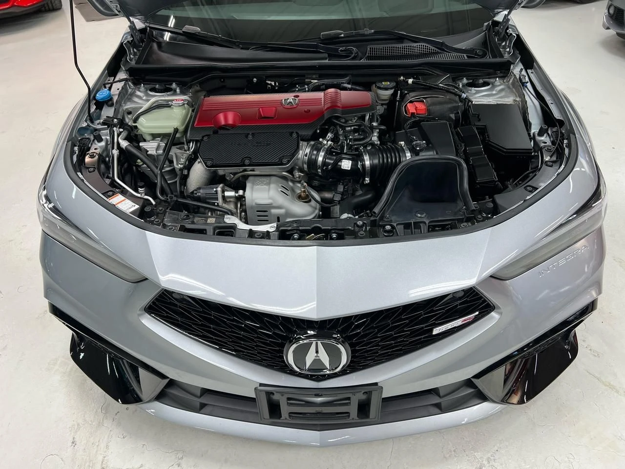 Acura Integra Type S  CARFAX, снимка 16 - Автомобили и джипове - 54149833