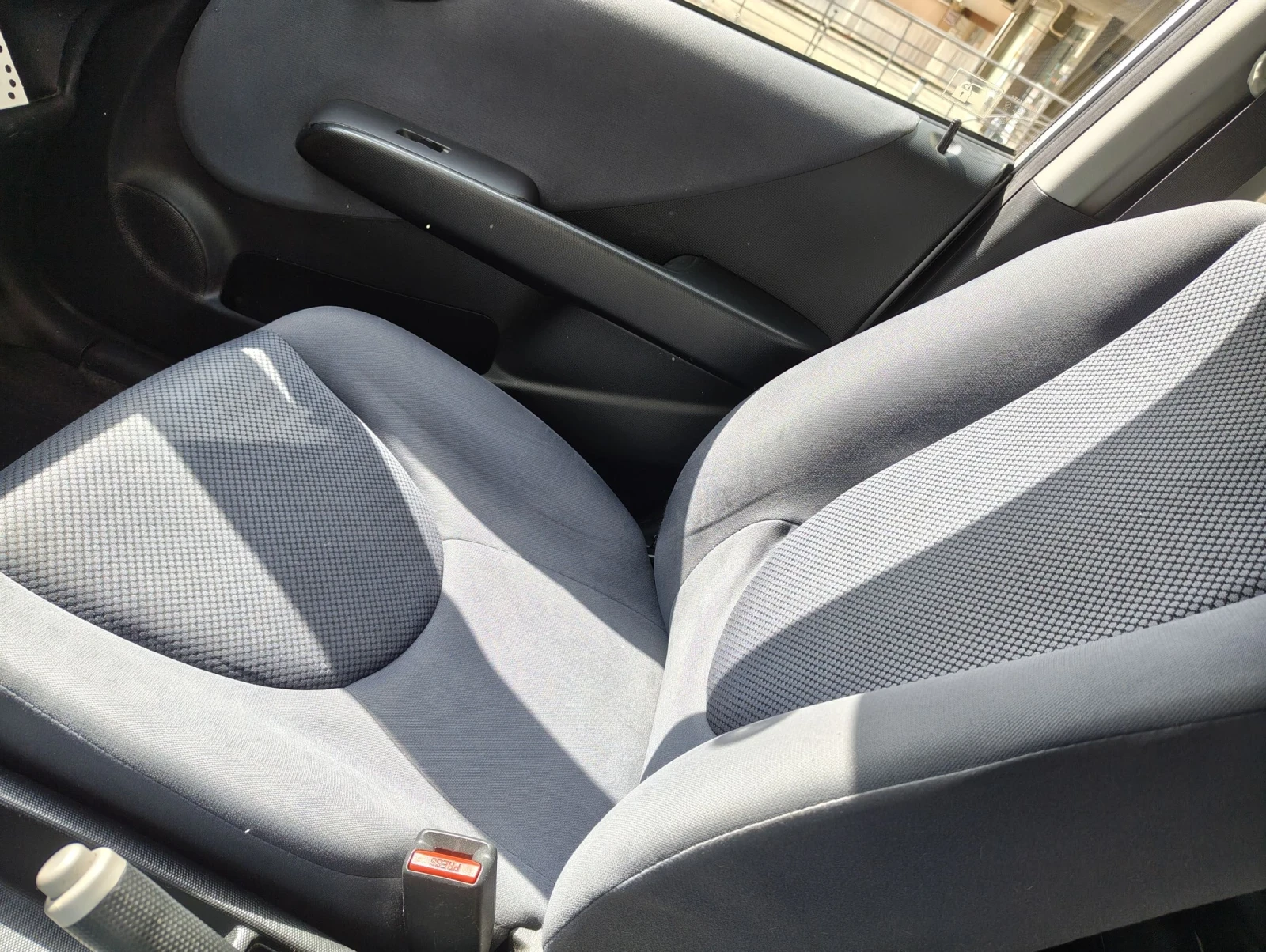 Honda Jazz, снимка 10 - Автомобили и джипове - 54190612