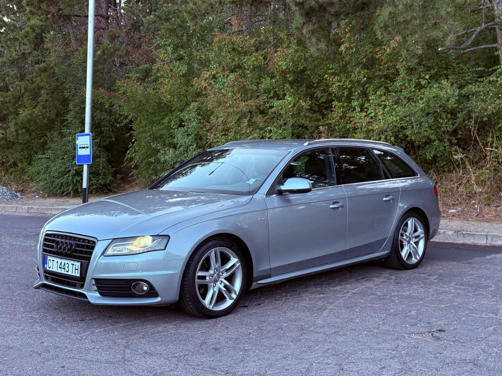 Audi A4 2.0 TDI, снимка 3 - Автомобили и джипове - 54314365