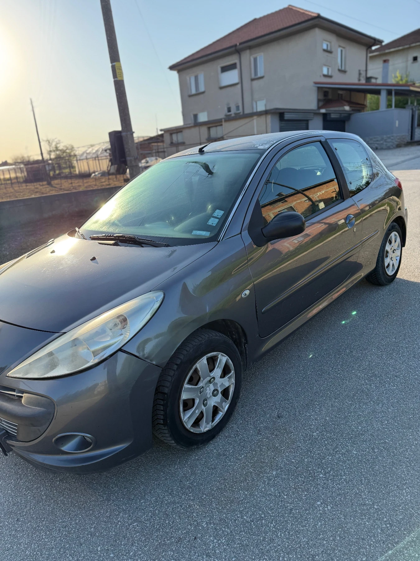 Peugeot 206, снимка 5 - Автомобили и джипове - 54315210