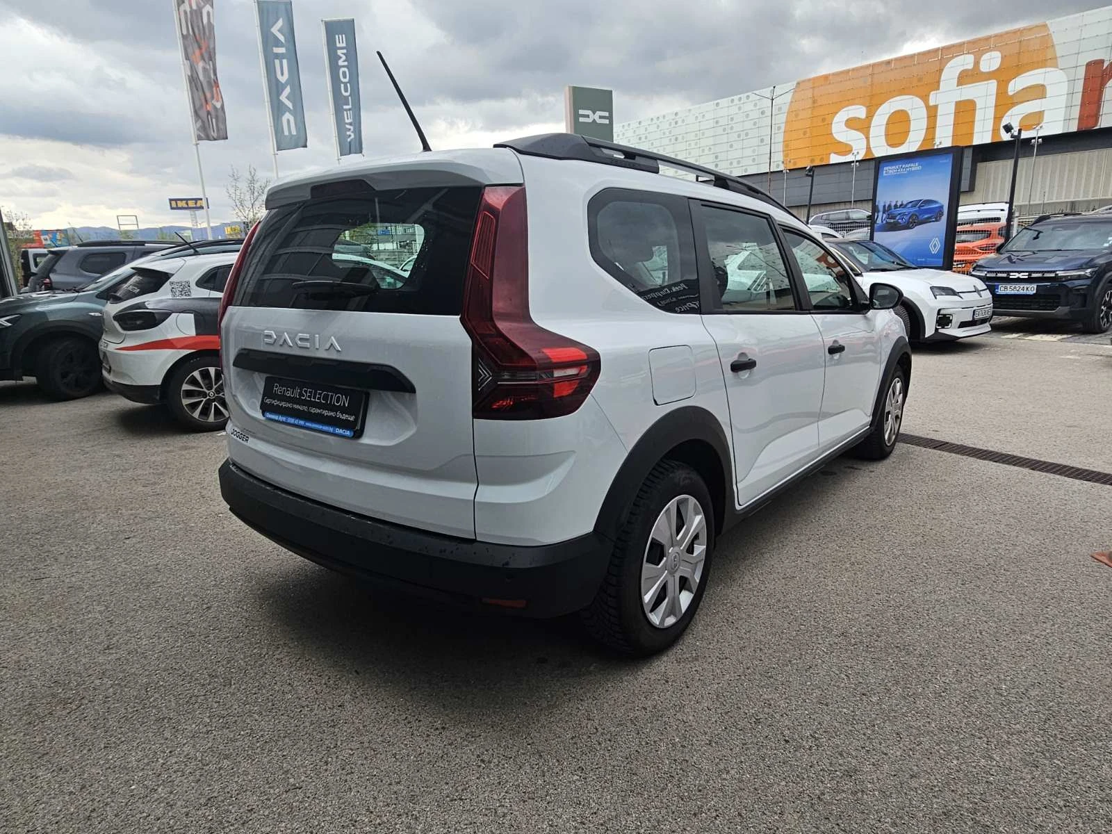 Dacia Jogger 1.0 TCe 100 LPG, снимка 5 - Автомобили и джипове - 54358892