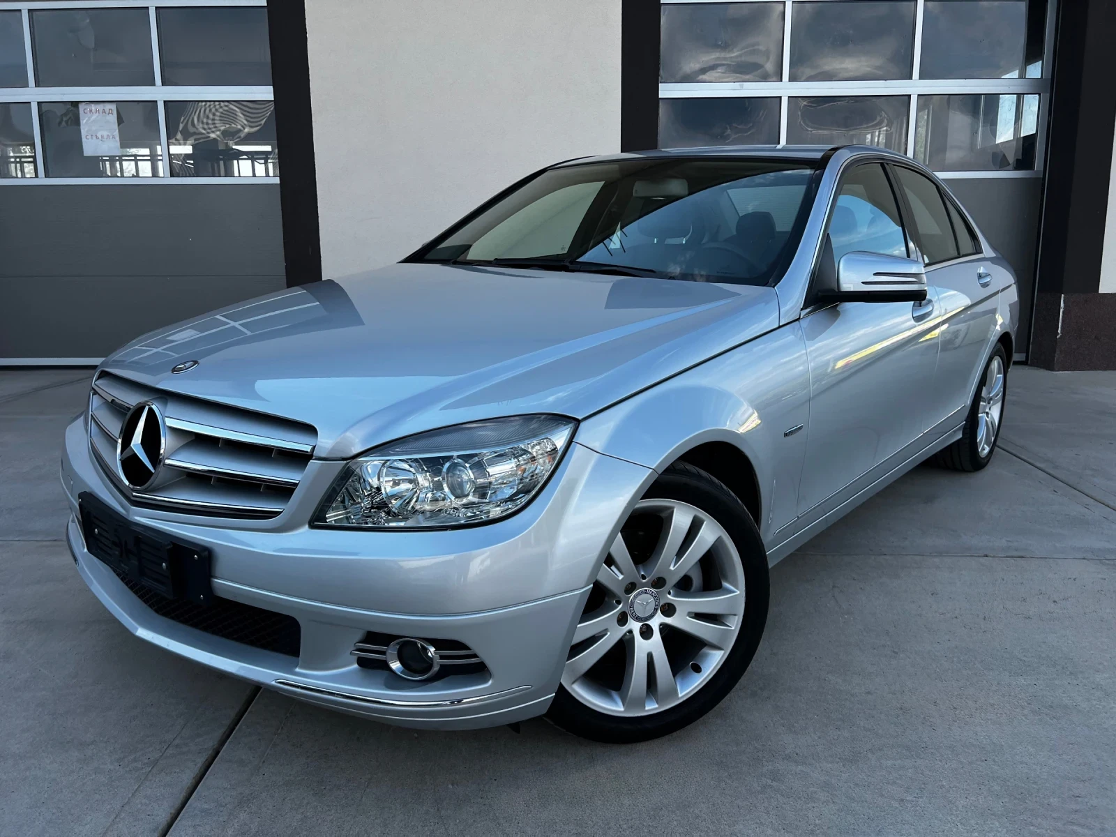 Mercedes-Benz C 200 CDI 136 к.с. OM646 115210 км РЕАЛНИ! 6ск. Подгрев , снимка 3 - Автомобили и джипове - 54795325