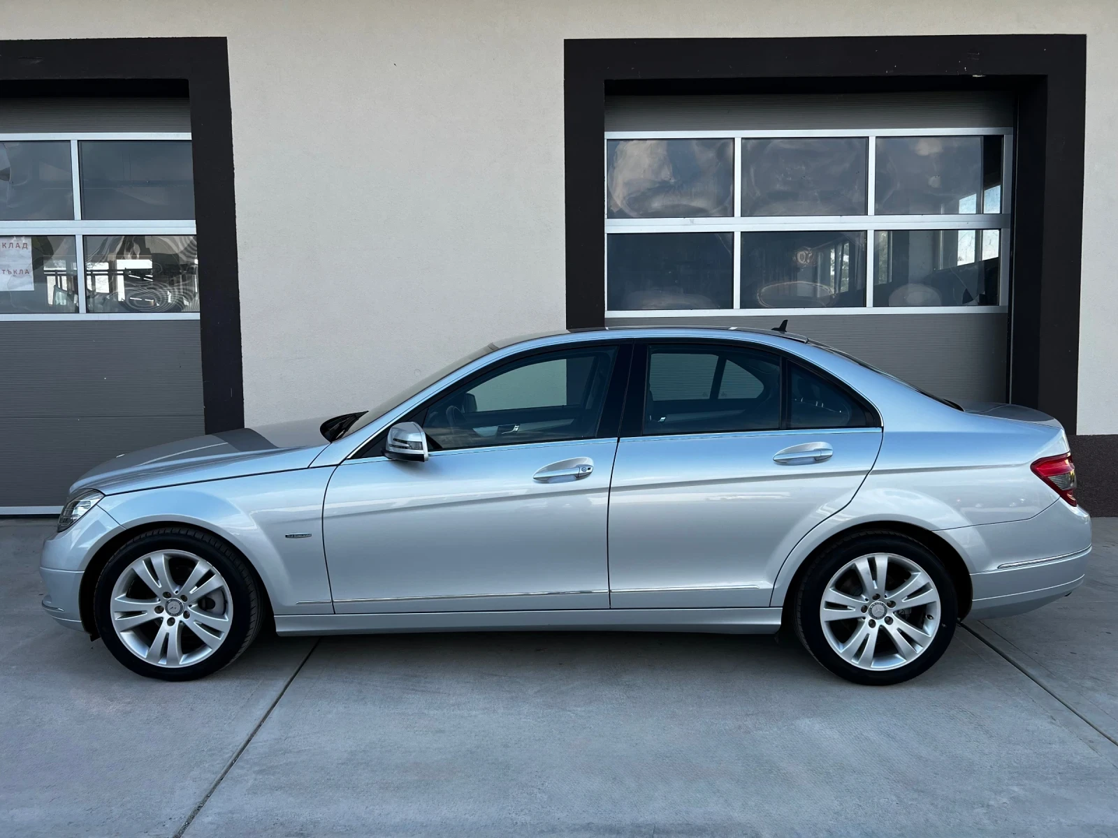 Mercedes-Benz C 200 CDI 136 к.с. OM646 115210 км РЕАЛНИ! 6ск. Подгрев , снимка 8 - Автомобили и джипове - 54795325