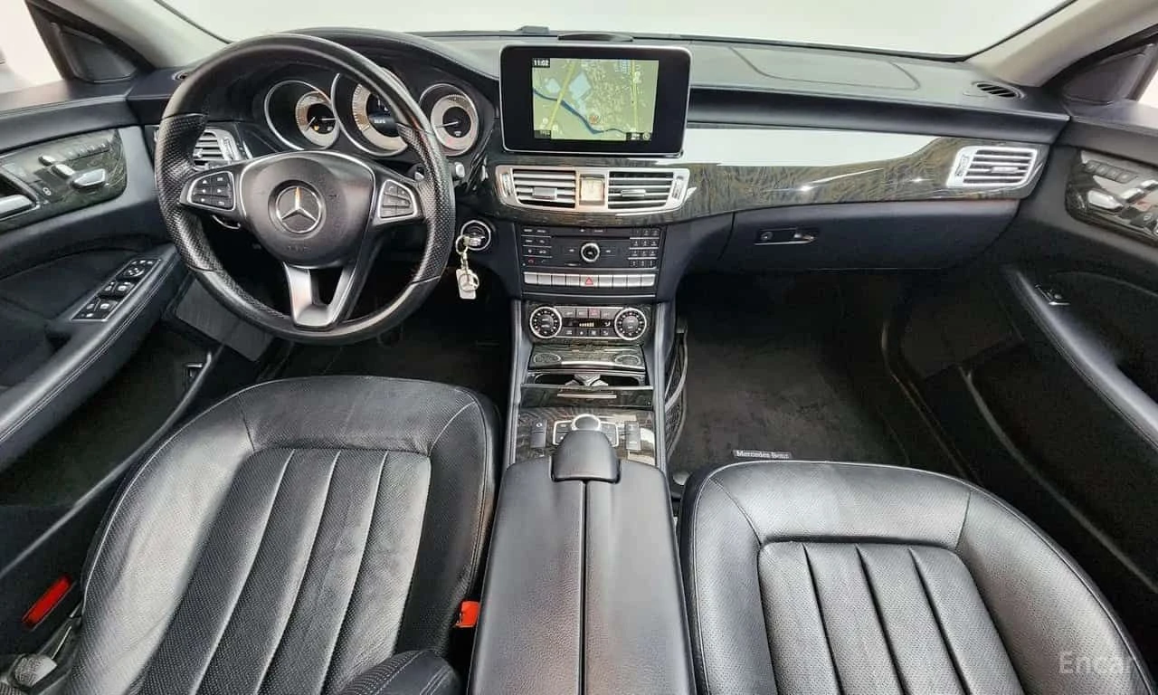 Mercedes-Benz CLS 350  d 4MATIC * ОПЦИЯ ЗА ФИНАНСИРАНЕ, снимка 6 - Автомобили и джипове - 55570971