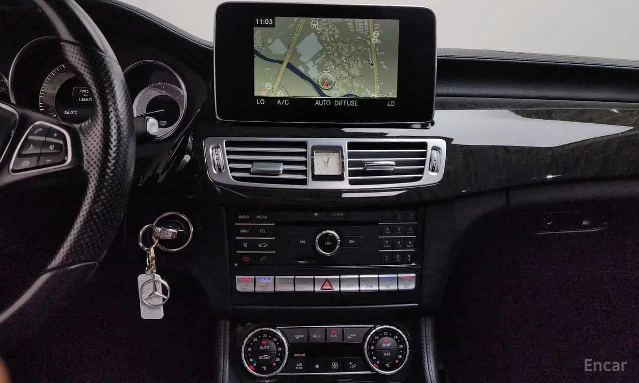 Mercedes-Benz CLS 350  d 4MATIC * ОПЦИЯ ЗА ФИНАНСИРАНЕ, снимка 13 - Автомобили и джипове - 55570971
