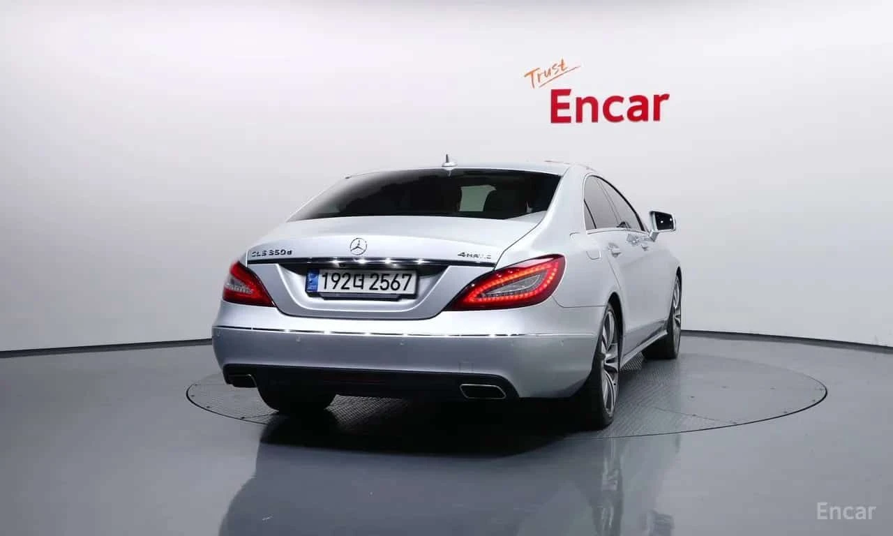 Mercedes-Benz CLS 350  d 4MATIC * ОПЦИЯ ЗА ФИНАНСИРАНЕ, снимка 4 - Автомобили и джипове - 55570971