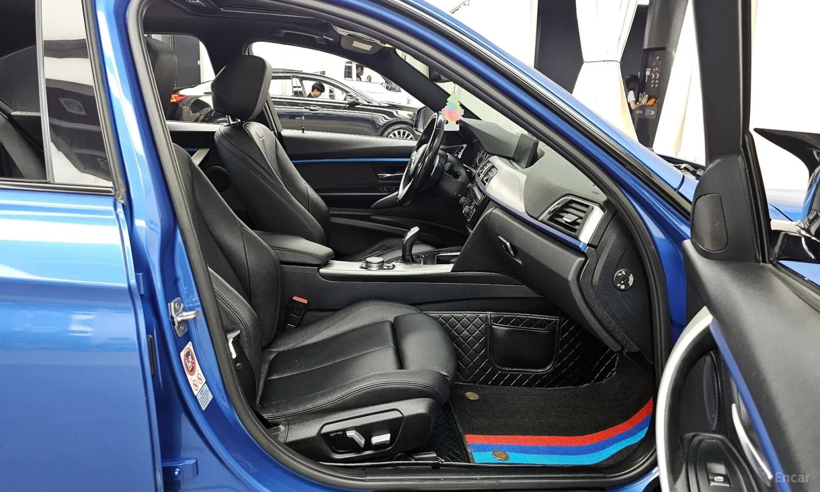 BMW 320 M PACK\Head up, снимка 11 - Автомобили и джипове - 55571257