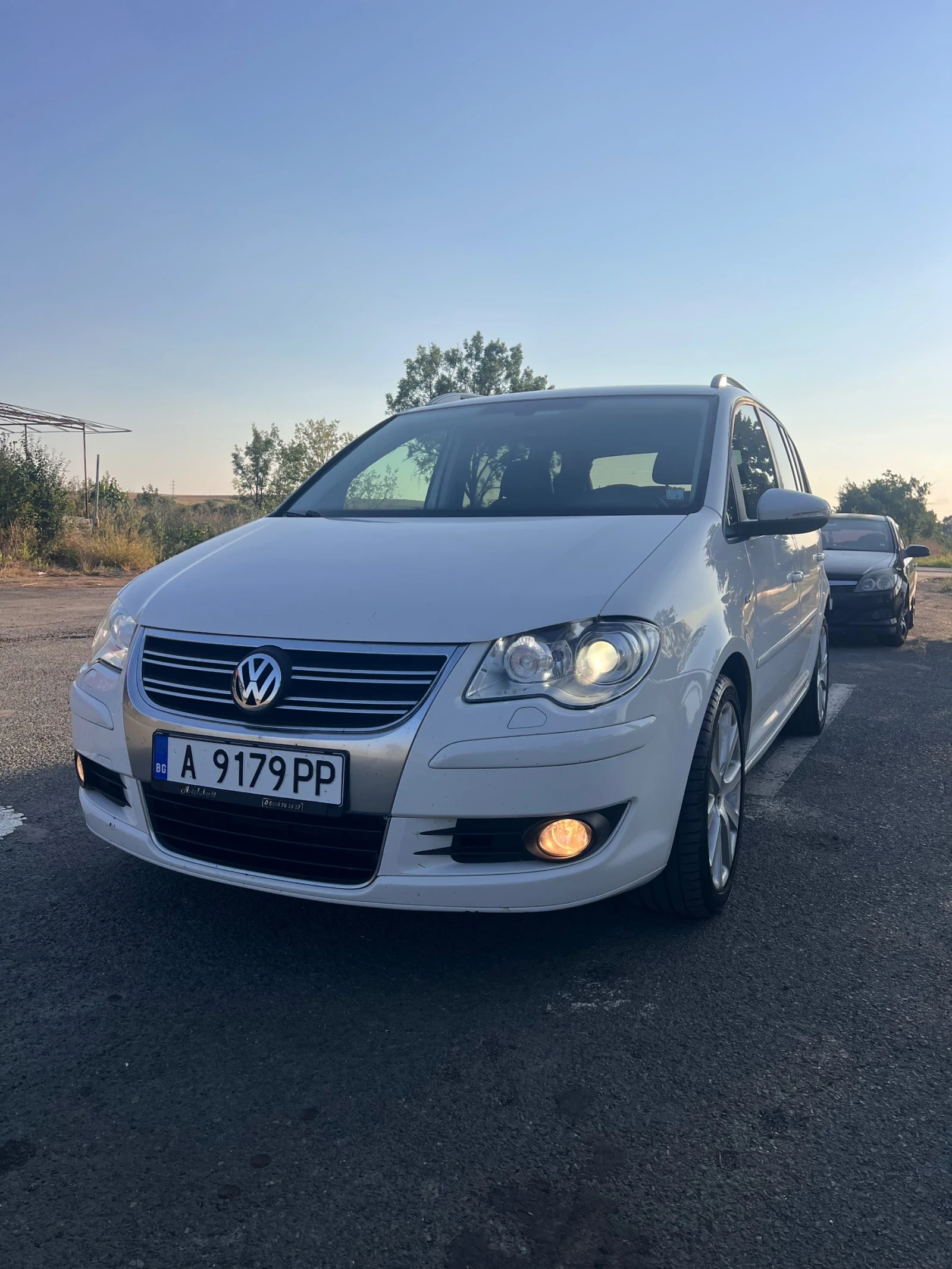 VW Touran 2.0 170коня R Line EDiTiON