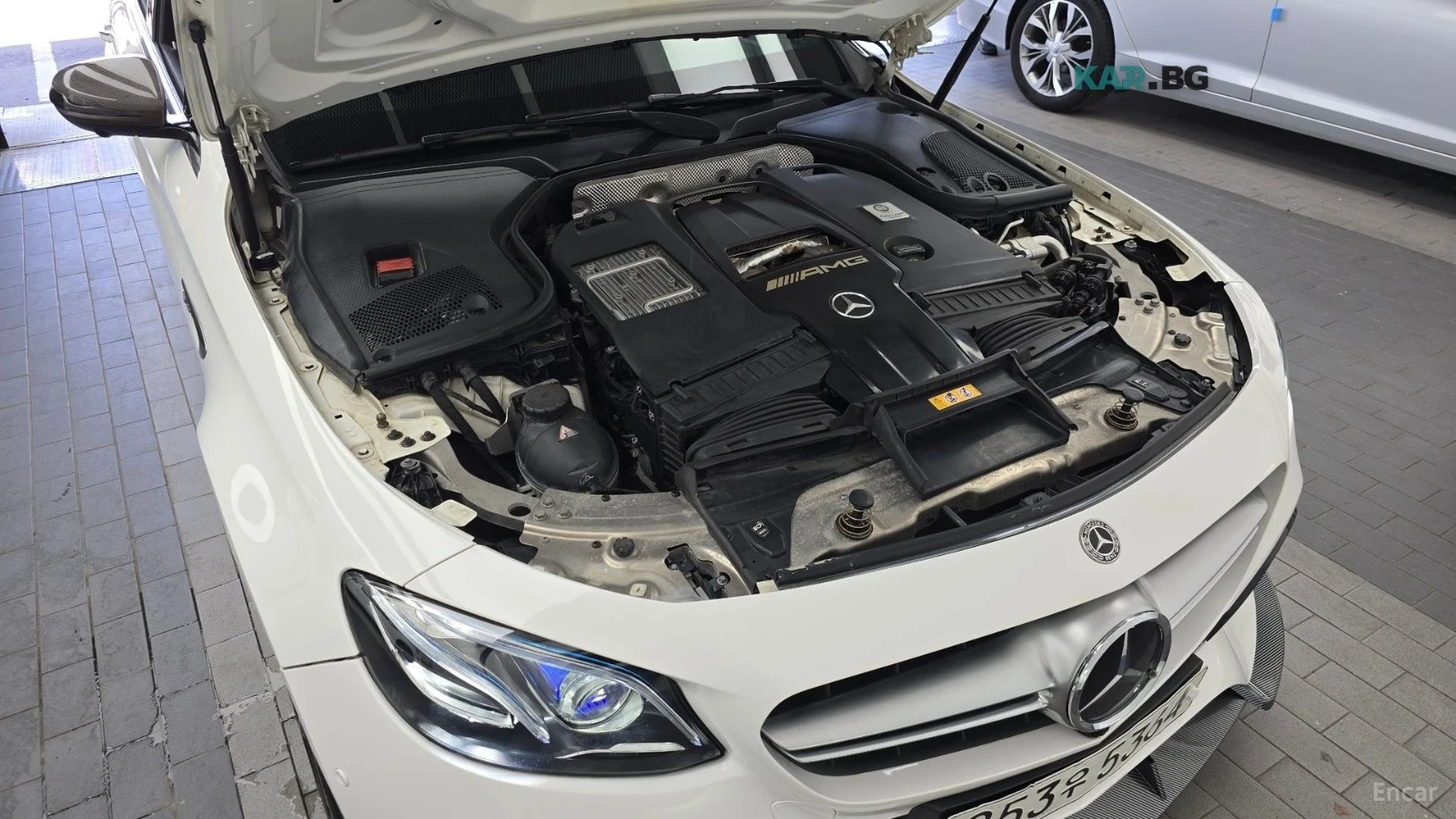Mercedes-Benz E 63 AMG Burmester* МАСАЖ, ПОДГРЕВ и ОБДУХВАНЕ:, снимка 17 - Автомобили и джипове - 56081689