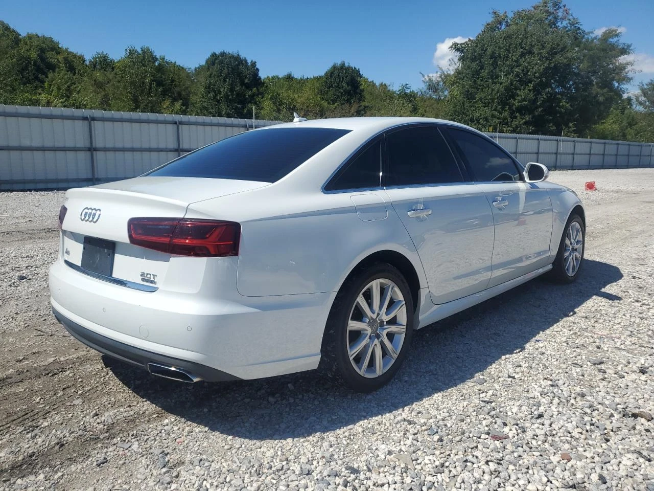 Audi A6 2l Premium Plus, снимка 3 - Автомобили и джипове - 56134962