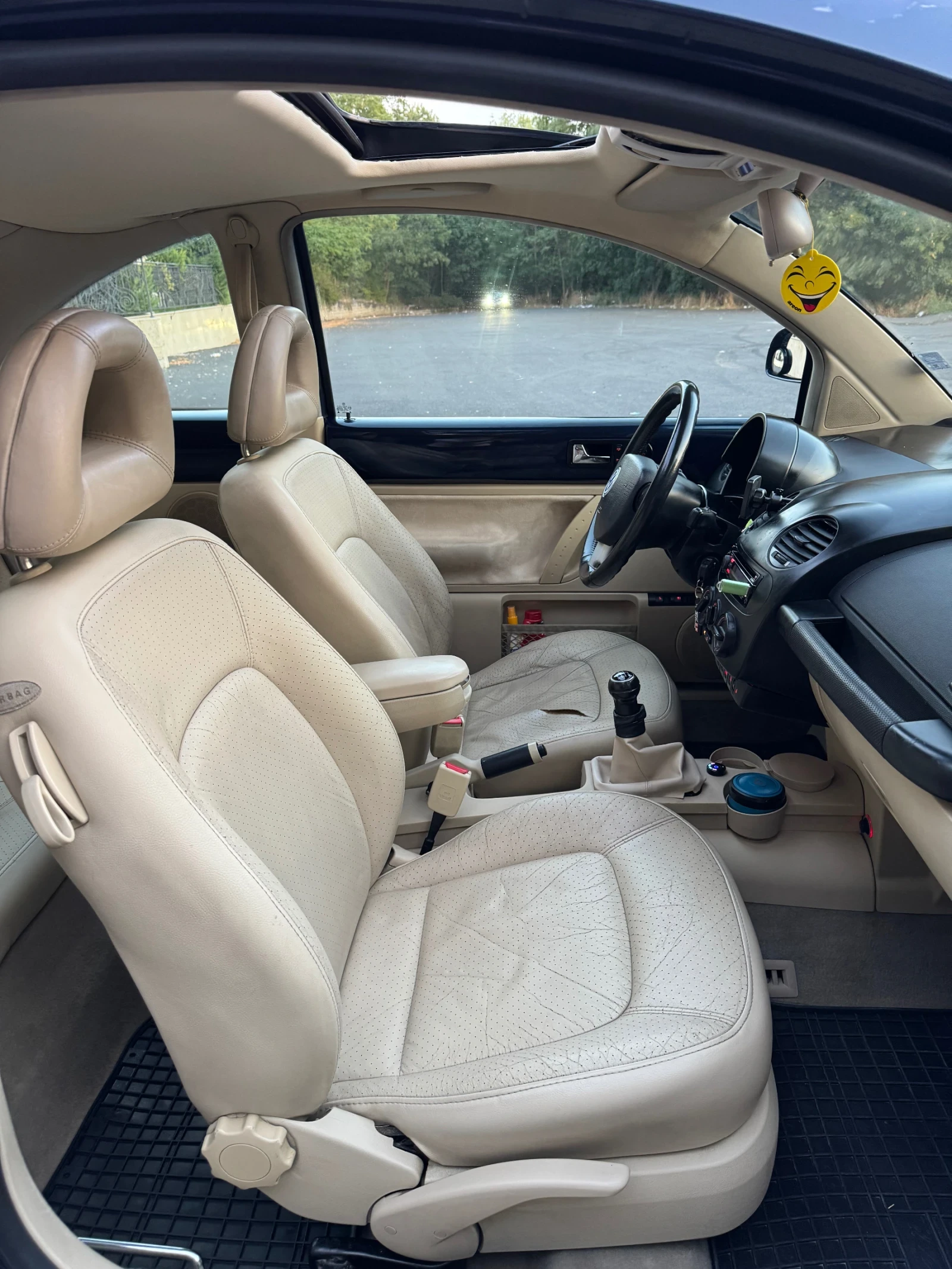 VW New beetle 1.8 Turbo, снимка 4 - Автомобили и джипове - 56155445