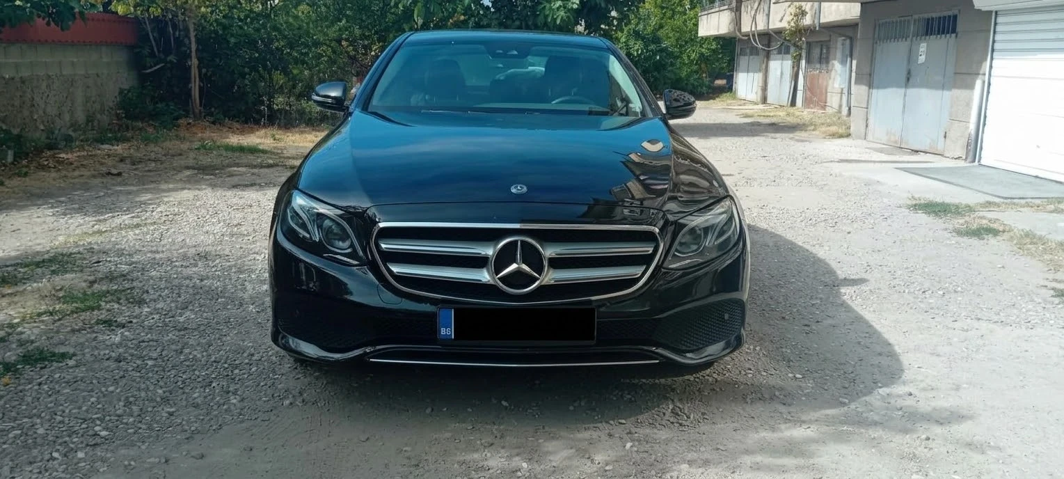 Mercedes-Benz E 220