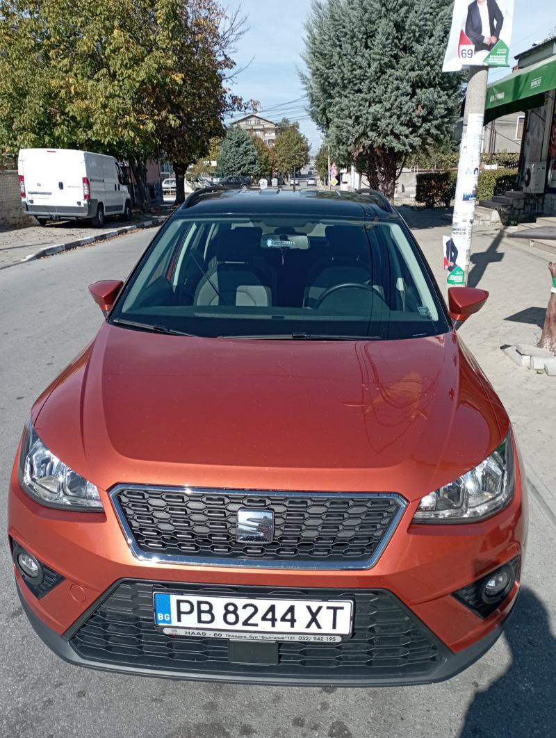 Seat Arona, снимка 1 - Автомобили и джипове - 46686899