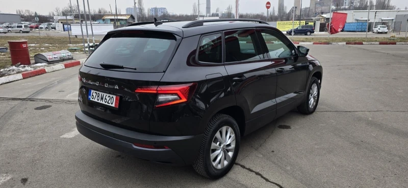 Skoda Karoq УНИКАТ-АВТОМАТ -БЕНЗИН, снимка 5 - Автомобили и джипове - 49254513