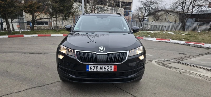 Skoda Karoq УНИКАТ-АВТОМАТ -БЕНЗИН, снимка 8 - Автомобили и джипове - 49254513