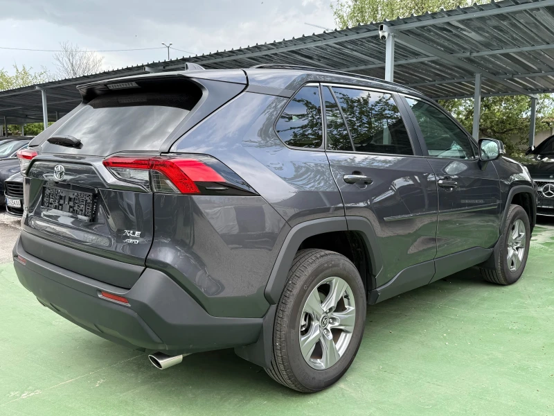Toyota Rav4 XLE, снимка 4 - Автомобили и джипове - 50039611