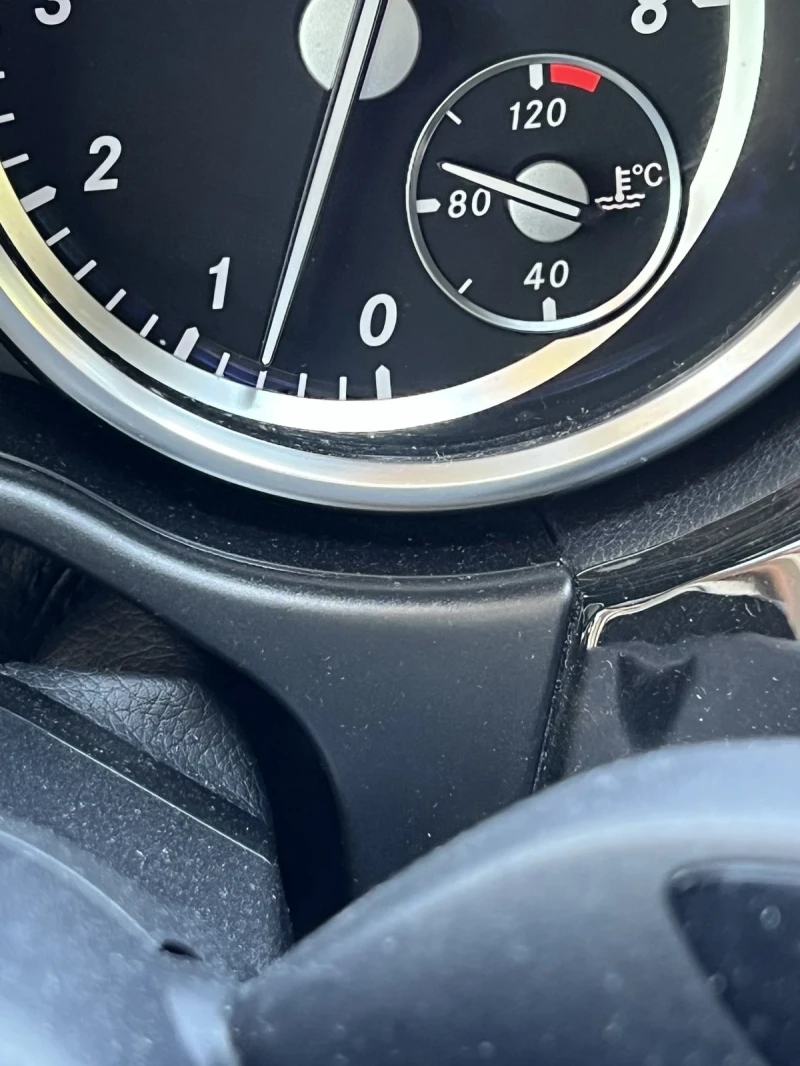 Mercedes-Benz GL 550, снимка 16 - Автомобили и джипове - 52489767