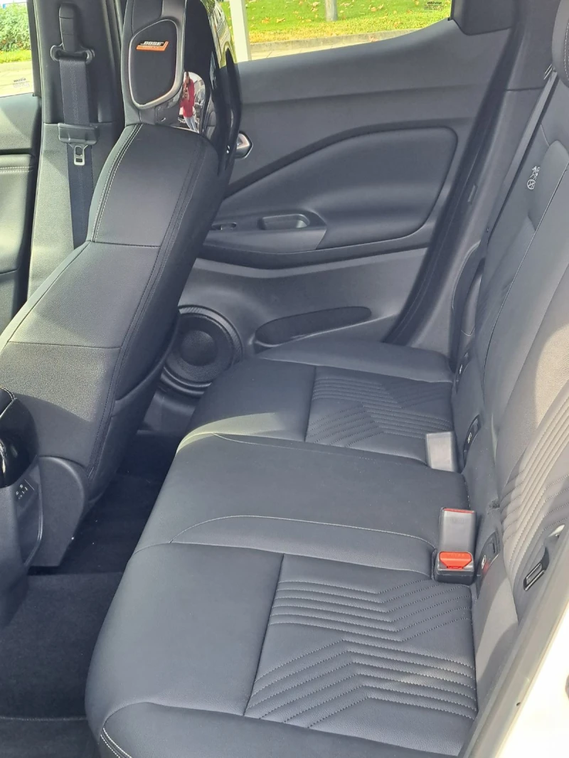 Nissan Juke 1.0 DiG-T 7DCT TEKNA  , снимка 11 - Автомобили и джипове - 51831434