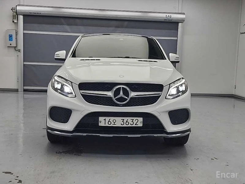Mercedes-Benz GLE Coupe, снимка 2 - Автомобили и джипове - 52879864
