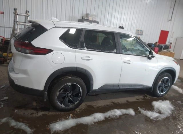 Nissan Rogue SV INTELLIGENT/DISTRONIC/REMOTE START/AWD - изображение 4